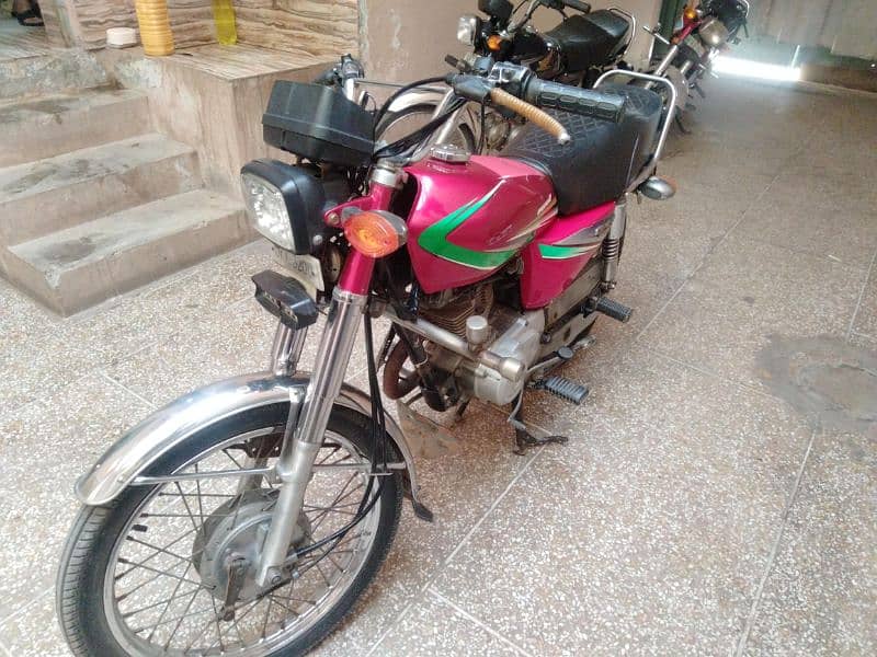 Honda 125 2014 Model 6