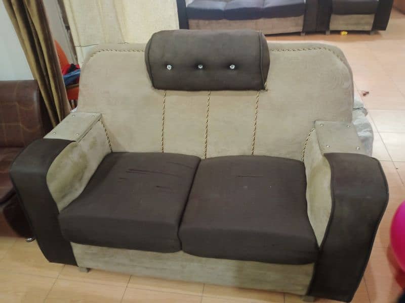 sofa set six seater 0