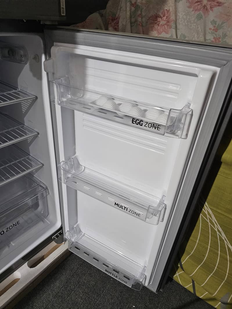 PEL REFRIGERATOR 12