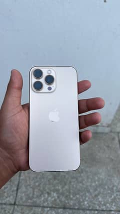 Apple iPhone 16 Pro Max