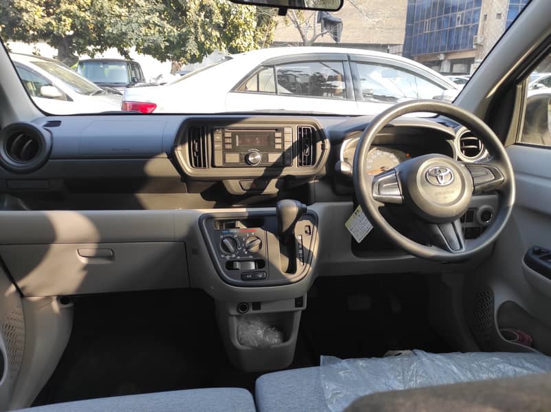 Toyota Passo 2019 12