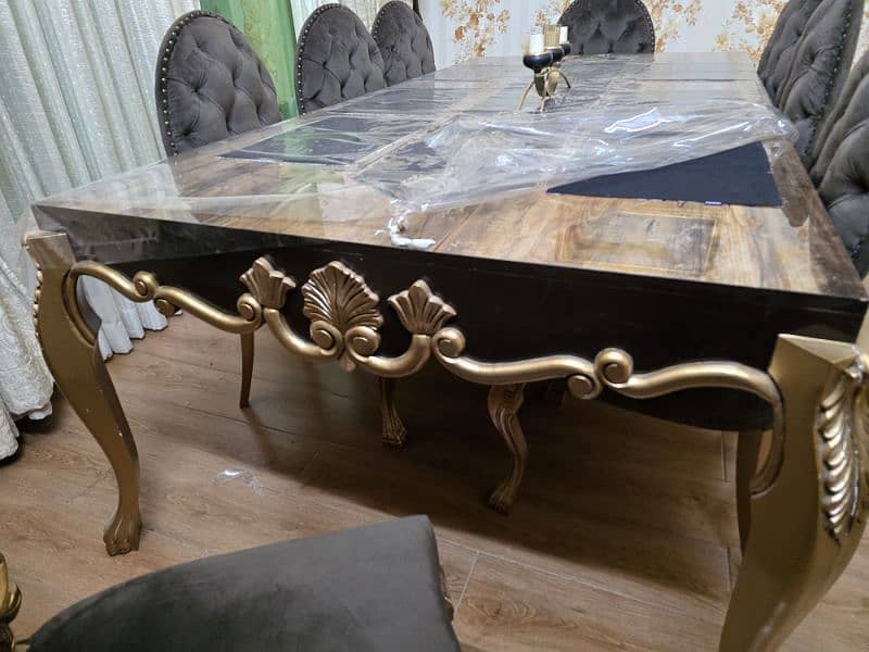 8 Seater Luxury Royal Dining Table (Gold Theme) 5