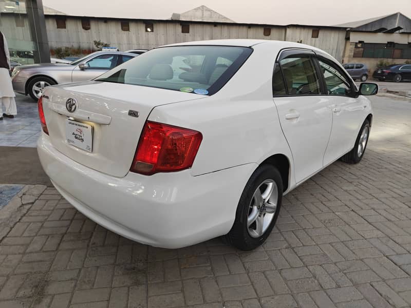 Toyota Corolla Axio X 1.5  2007/2012 5