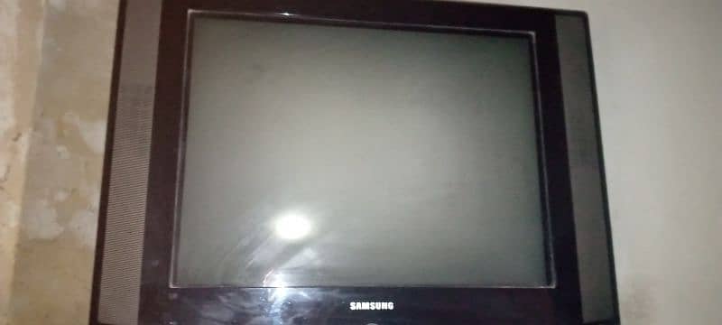 Samsung smart tv flatron black body flat screen tv. 3