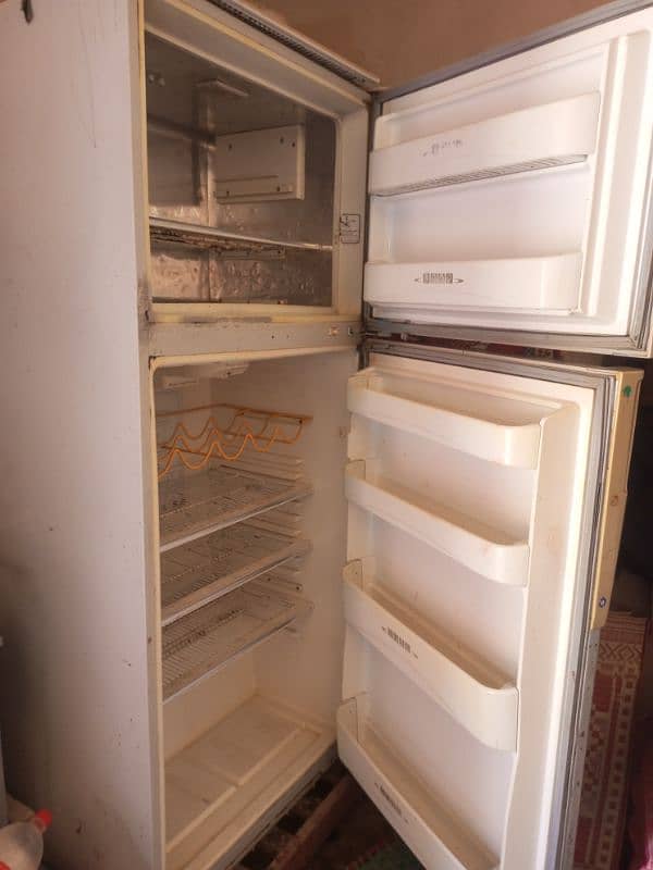 fridge full size for sale 2