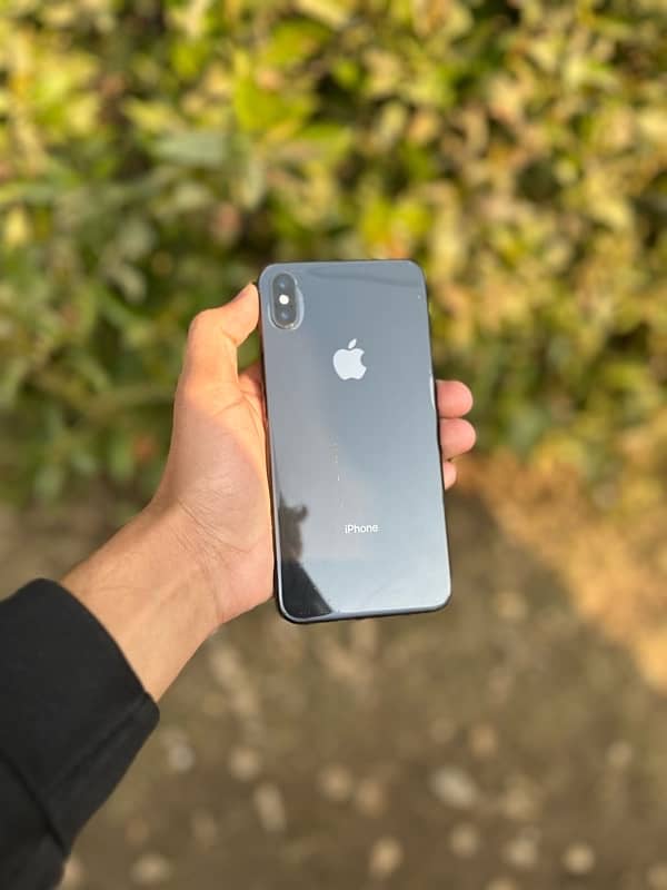 IPhone Xs Max / PTA Approved / 256 GB 1