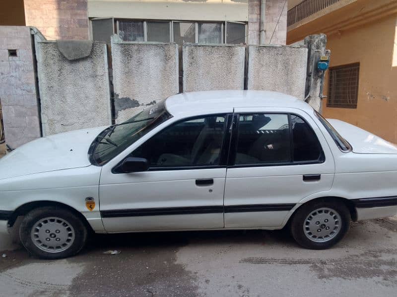 Mitsubishi Lancer 1990. . . 03009528868 0