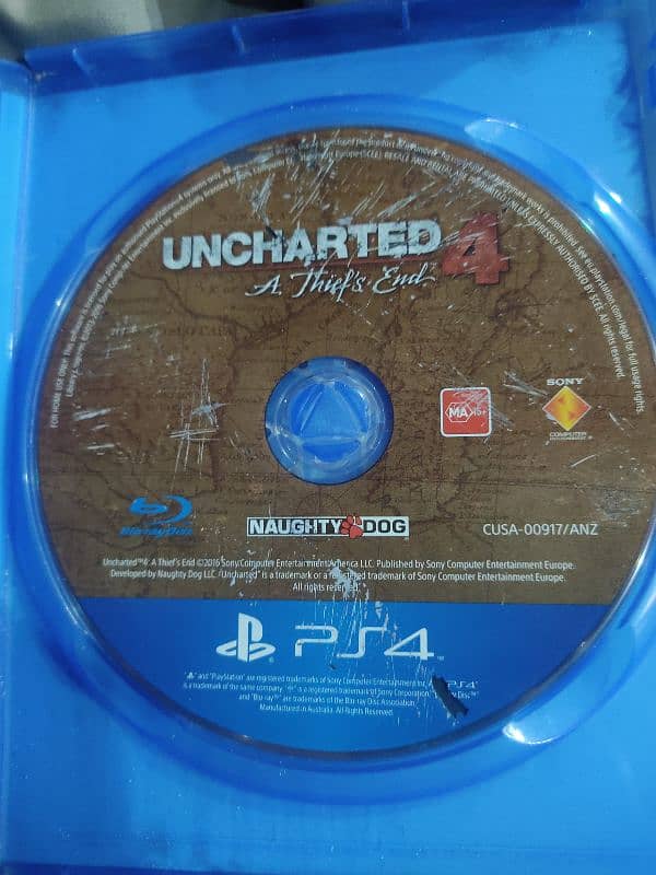 uncharted 4 good condition cd for ps4. 1