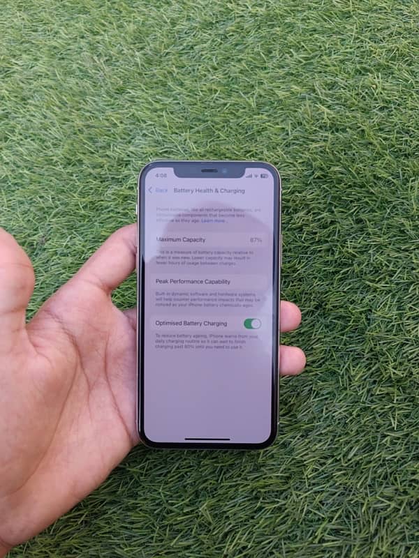 IPHONE 11 PRO 64GB PTA APPROVED 4