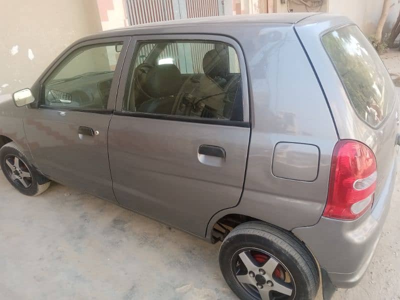 Suzuki Alto 2012 3