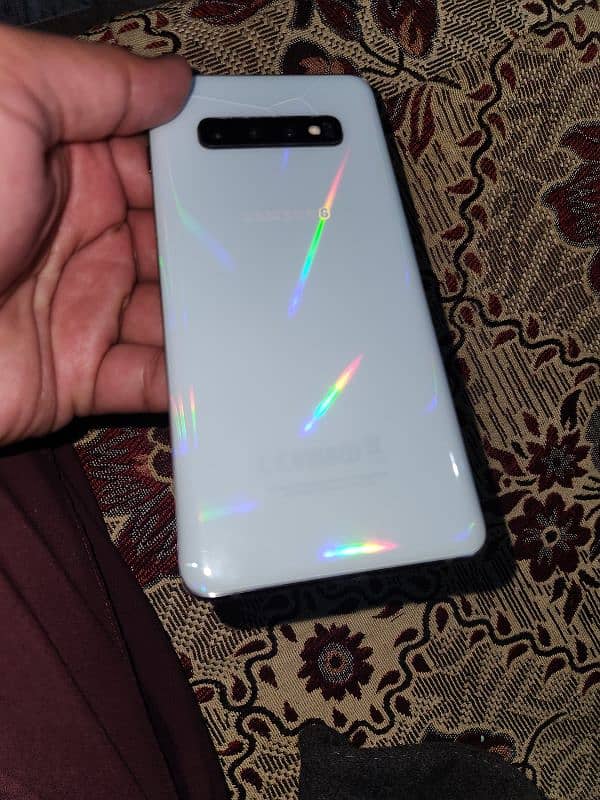 samsung S10 plus 2