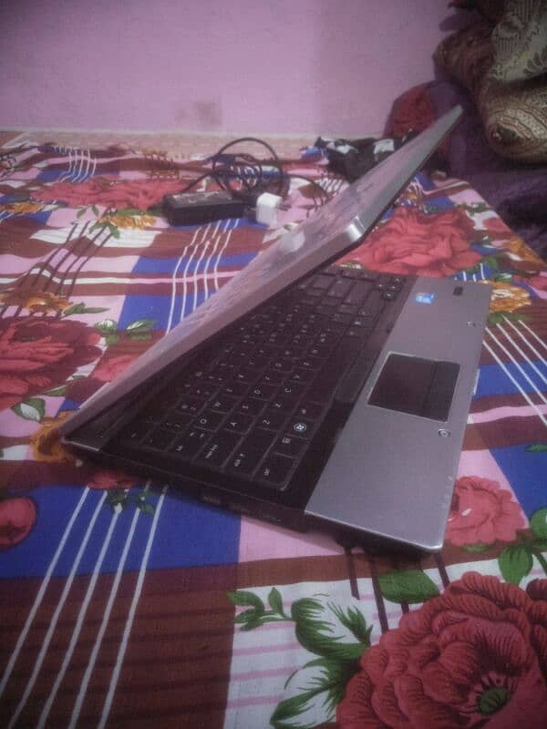 HP laptop core i5 Windows 7 1