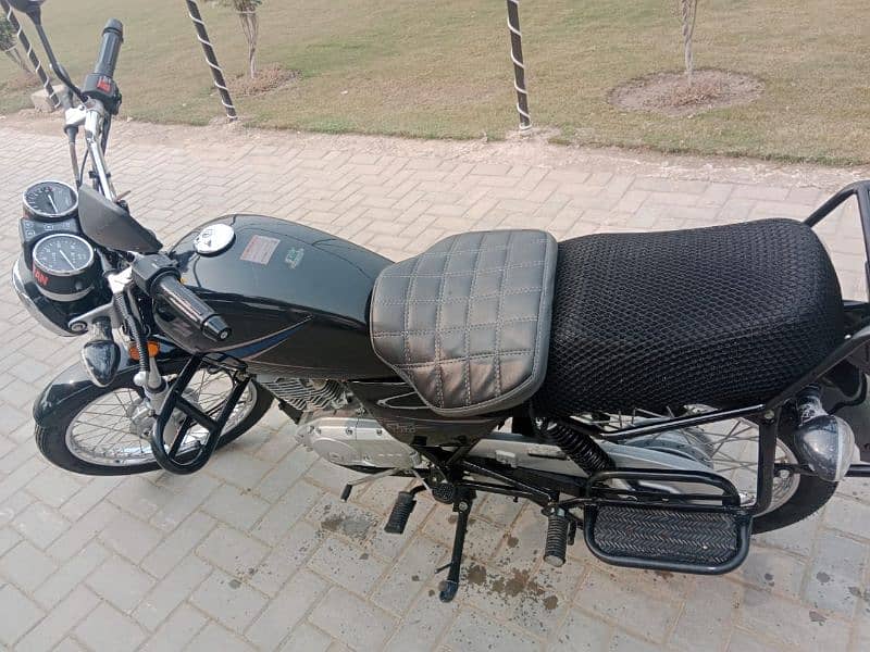 Suzuki GS150 For sale 4