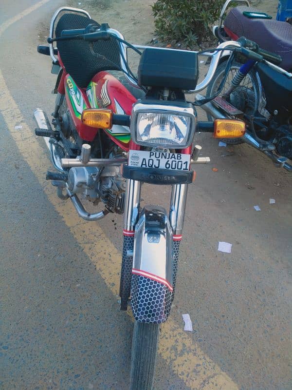 Honda CD70 2023 All Punjab number 3