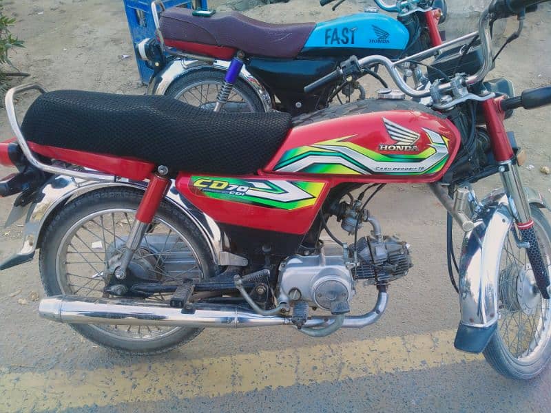 Honda CD70 2023 All Punjab number 4