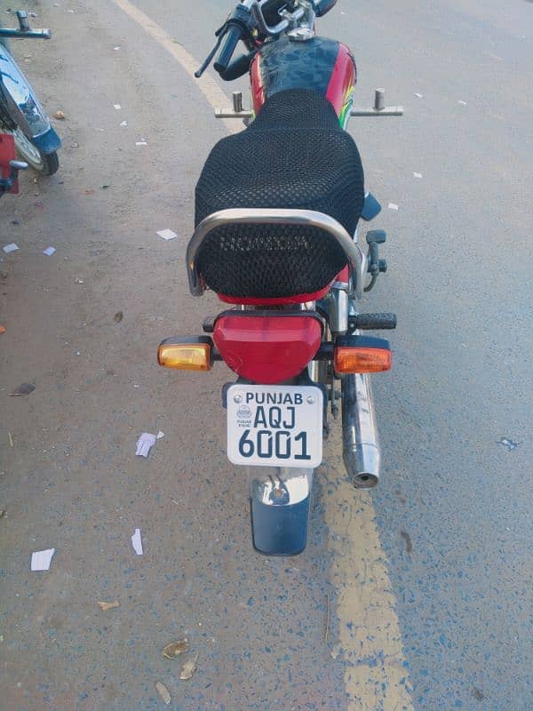 Honda CD70 2023 All Punjab number 5