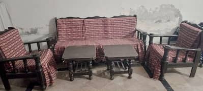 Used Sofa Set with Good Wood Quality