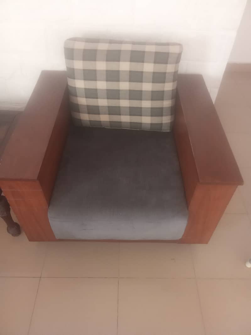 5 seater sofa for sale 1