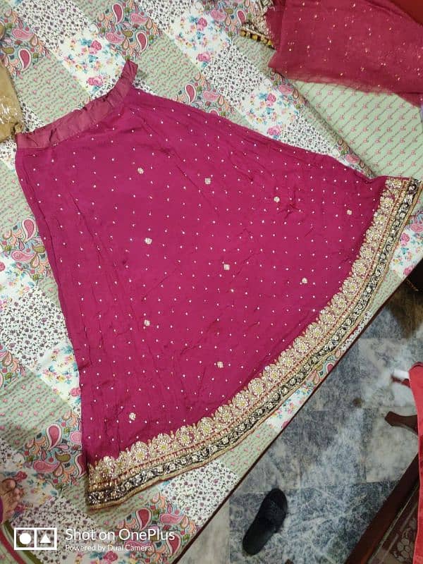 Bridal lehnga  good condition just 1 time used and 1 party wear suit 2