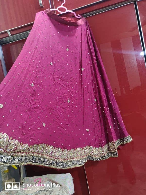 Bridal lehnga  good condition just 1 time used and 1 party wear suit 3