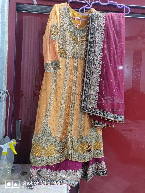 Bridal lehnga  good condition just 1 time used and 1 party wear suit 10