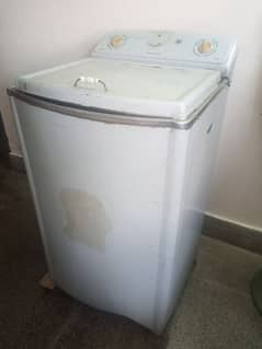 USED WASHING MACHINE (RS. 6500)