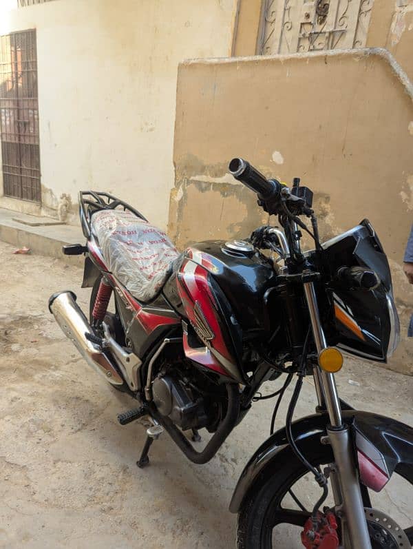 Honda CB 150f Hyderabad no 3