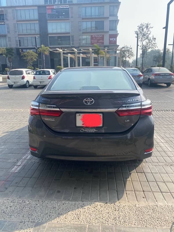 Toyota Corolla Altis 1.6 cvt 2018 3