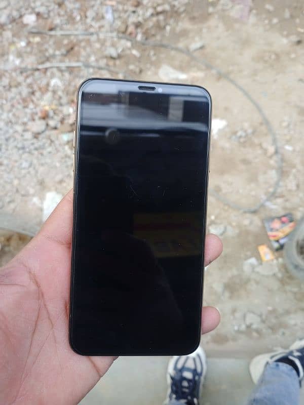 I phone xs max pta 64gb 1