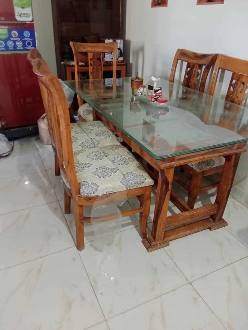 6 chair Dining Table for sale 2