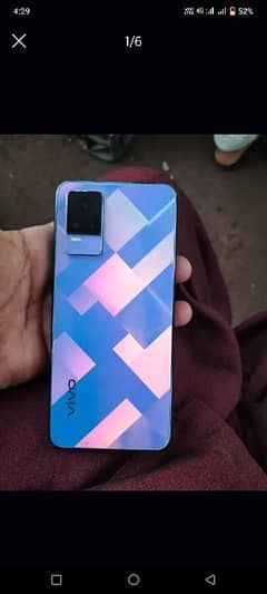 vivo V21E