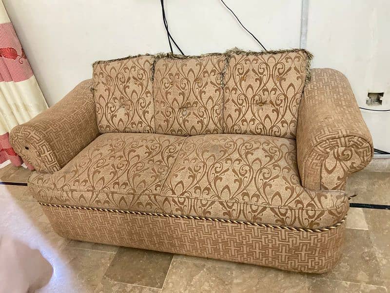 7seater sofa 8