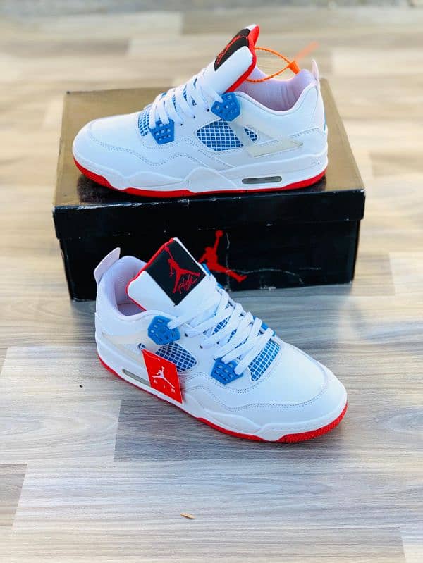 Premium Retro Sports Sneakers – White, Blue & Red 1