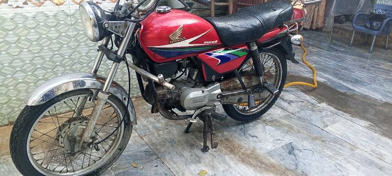 Honda 100 euro 2 4