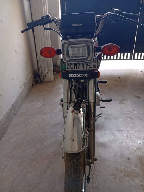 Honda CG125 3