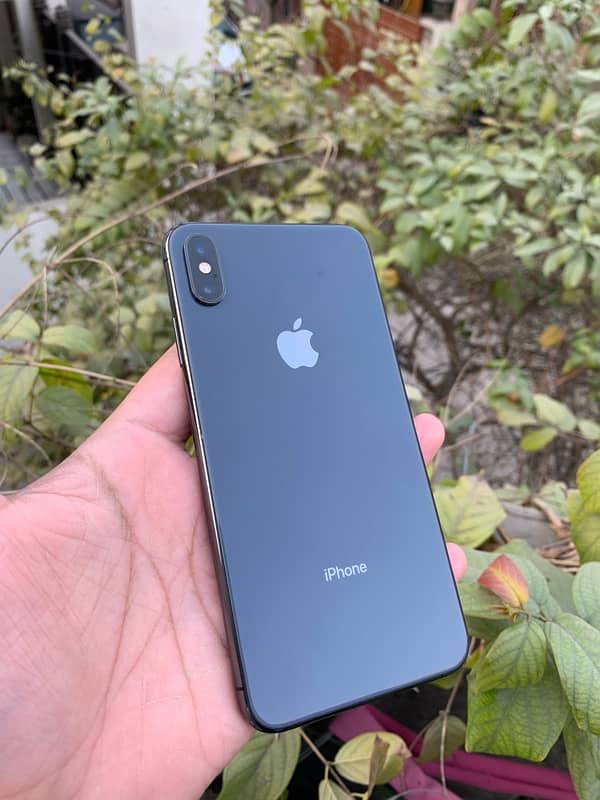 Iphone Xs max 256gb PTA approved 0