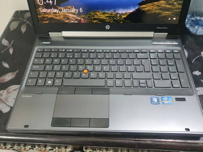 HP Elitebook 8570W Laptop 1