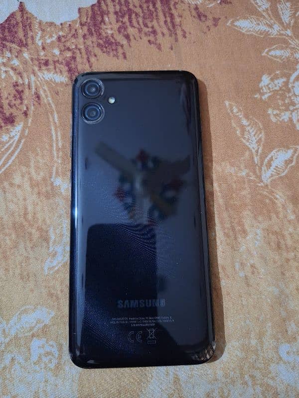 Samsung A04e 3/64 condition 10/10 11