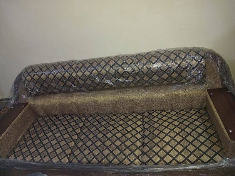 NEW SOFA SET FOR SALE 2