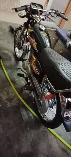 Honda 125 2021; black colour