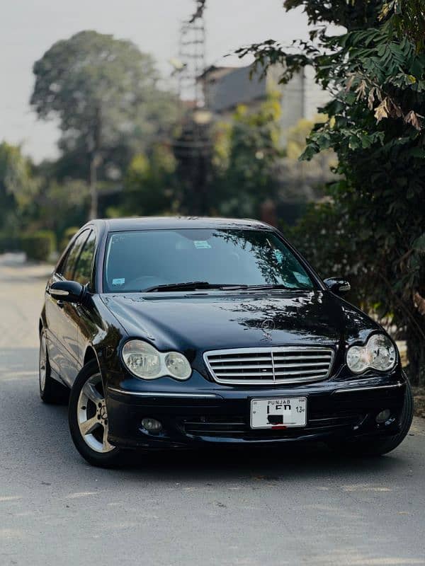 Mercedes C Class 2006 1