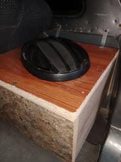 Speaker Box