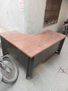 office table New condition