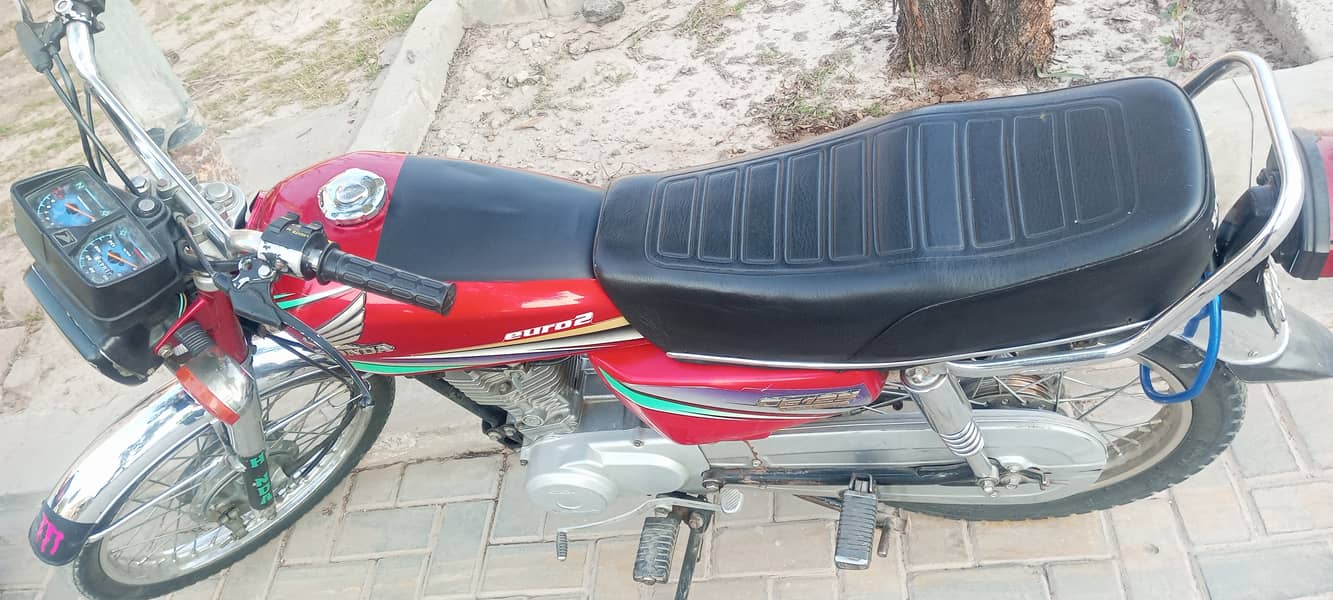 Honda CG 125 2013 1