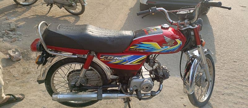 Honda 7t in good condition 2