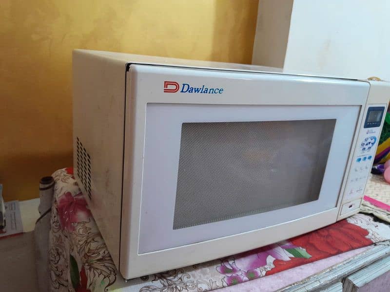 microwave oven 0