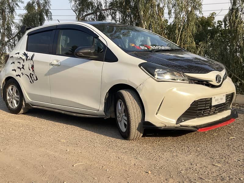 Toyota Vitz 2014 9