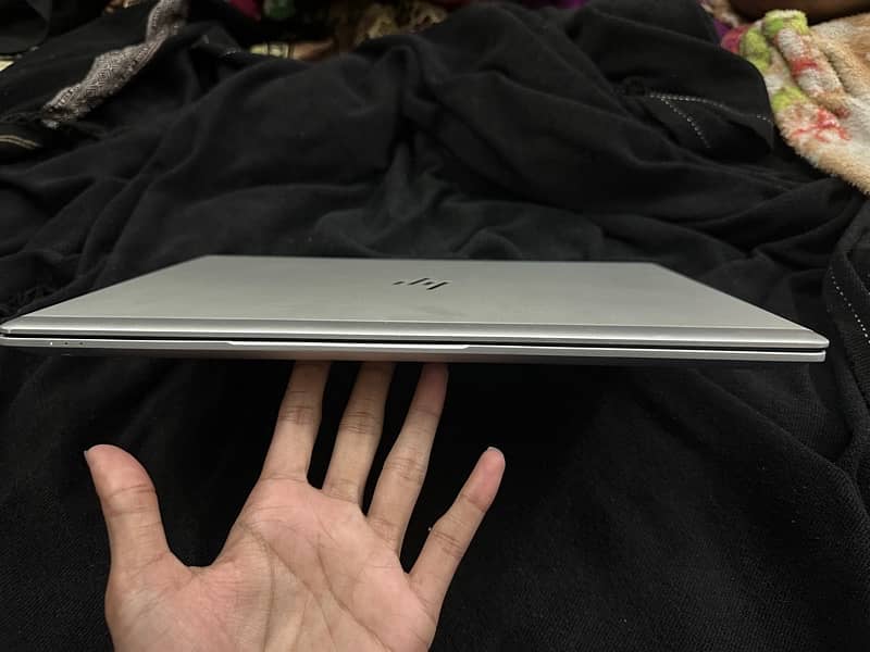 HP EliteBook 840 G5 | Corei5 8th Gen | 8 GB RAM | 512 GB SSD 8