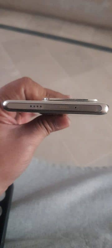 INFINIX ZEO 30 0