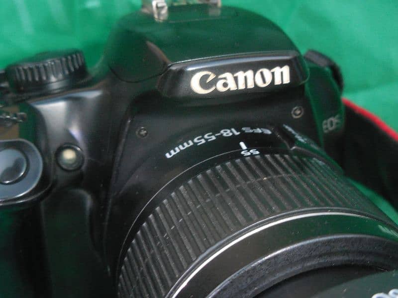 Canon 1000D Camera (lens 18-55) 4